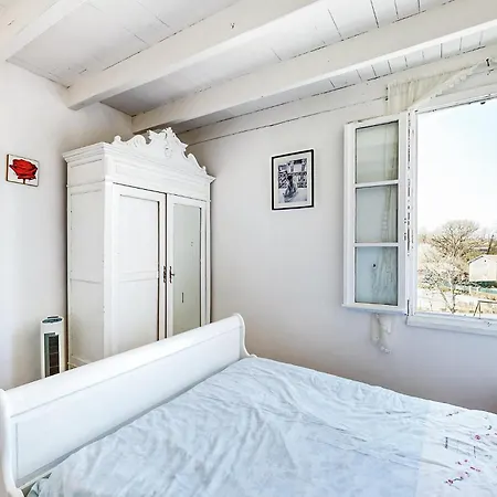 بيت للعطل 2 Bedroom Cozy In *