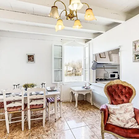 Lovely In With Wifi Casa vacanze Oradour-Fanais