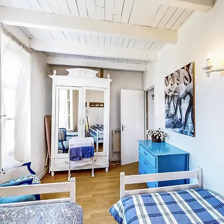 2 Bedroom Cozy In بيت للعطل *