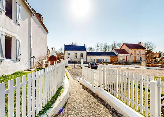 Сasa de vacaciones 2 Bedroom Cozy In